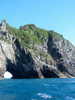 Bay of Islands - Hole in the rock