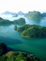Trang Holidays