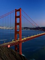 San Francisco holidays - admire the Golden Gate Bridge