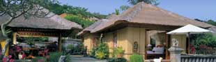 Bali''s architecture seamlessly blends in with the surroundings
