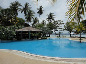 Taj Rebak - Pool