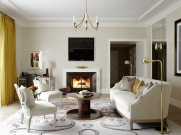 H0DG7 43904381 174 Grace Kelly Living Room