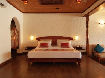 Deluxe Suite With Pool