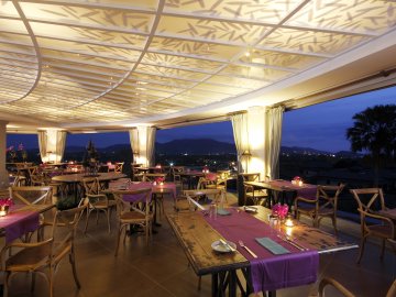 The Plantation Club Restaurant