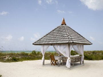 Parrotcay Gallery Tiki Hut 6