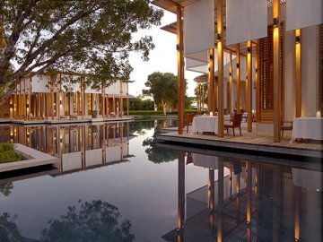 Yara Restaurant Terrace Alb