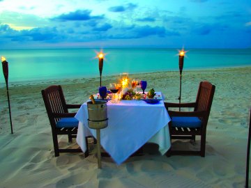Beach Dining