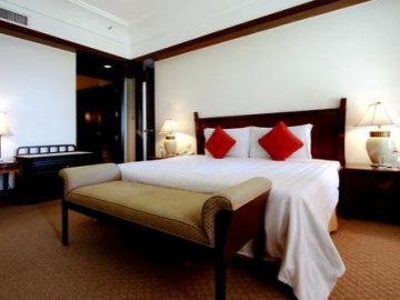 Lrg 856 The Magellan Club Suite