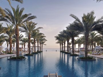 Ritz AlBustanPalace 00003 920x518