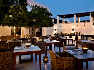 Chedi Muscat Dining Arabian Courtyard V 1