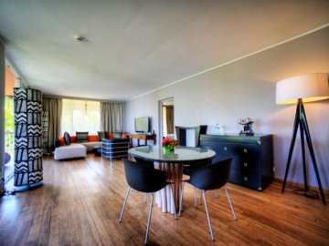 LMT Int Suite Senior Lg