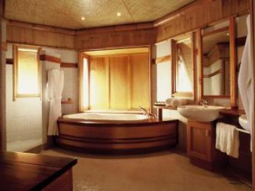 Medium 161 Photo Tik 17 Overwater Suite Interior