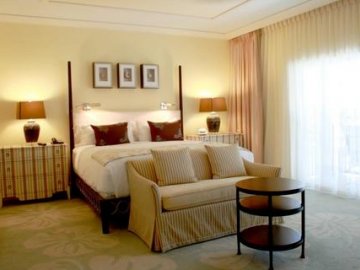 Kahala Dolphin Lanai