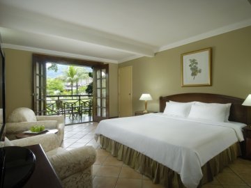 7f542d8f90fe143aad8d7ddd2bc4d343 B