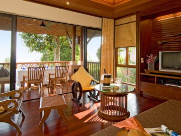 GalleryThumb36 PoolVilla LivingRoom