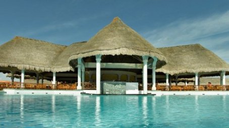 Grand Palladium Colonial Resort & Spa