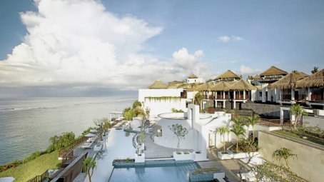 Samabe Bali Suites & Villas