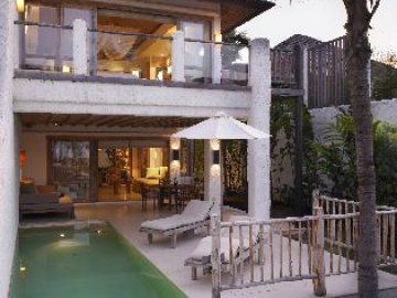 Duplex Pool Villa Suite Exterior7