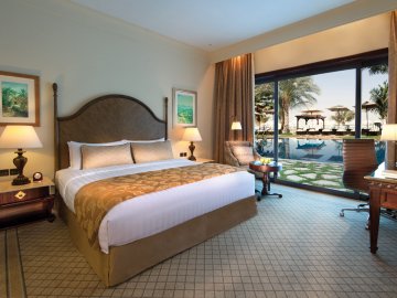 Executive Garden Room