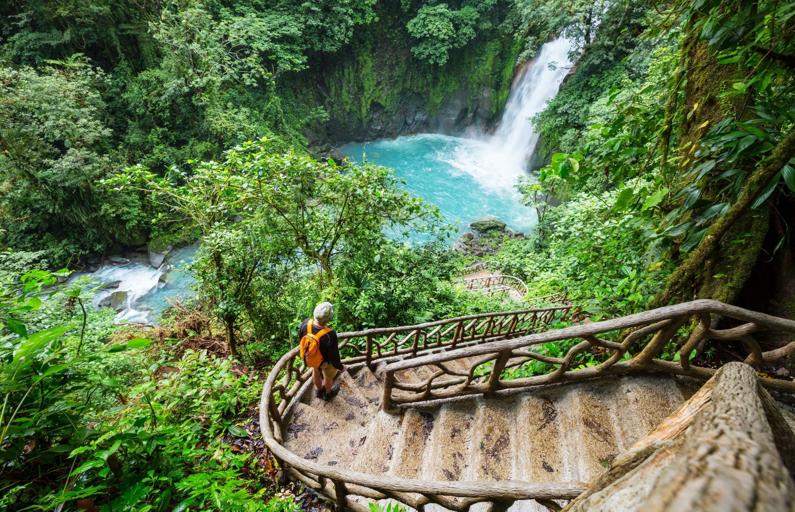 costa rica tourism arrivals